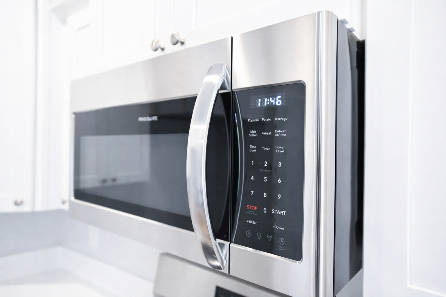 The Island Townhomes – Over-Range Microwave
